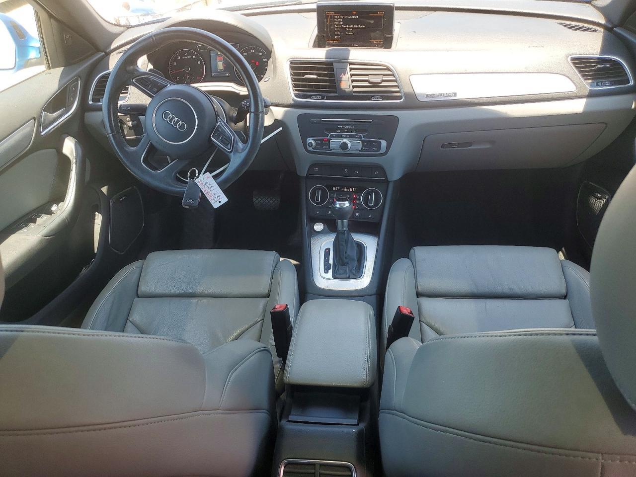 2016 AUDI Q3