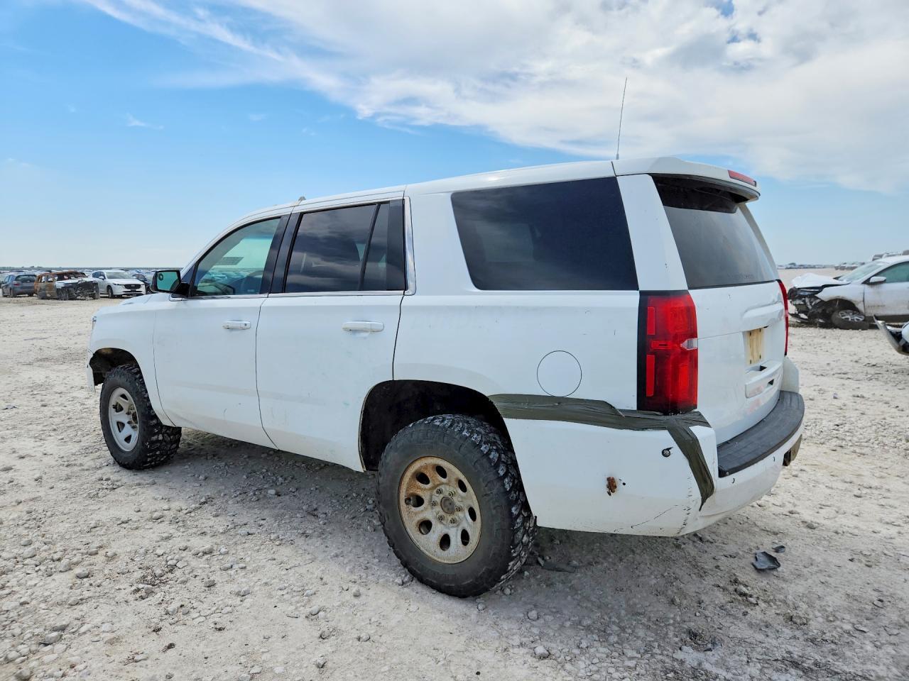 2016 CHEVROLET Tahoe