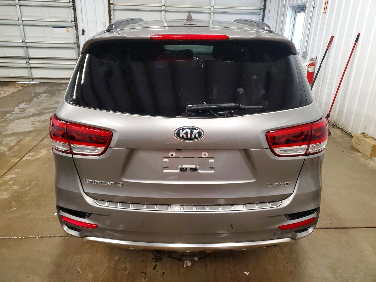 2017 KIA SORENTO