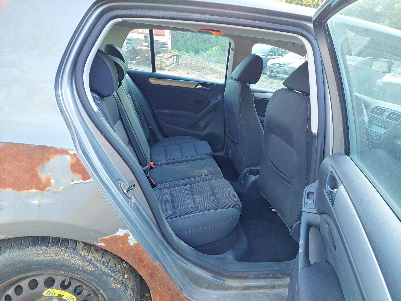 2012 VOLKSWAGEN GOLF
