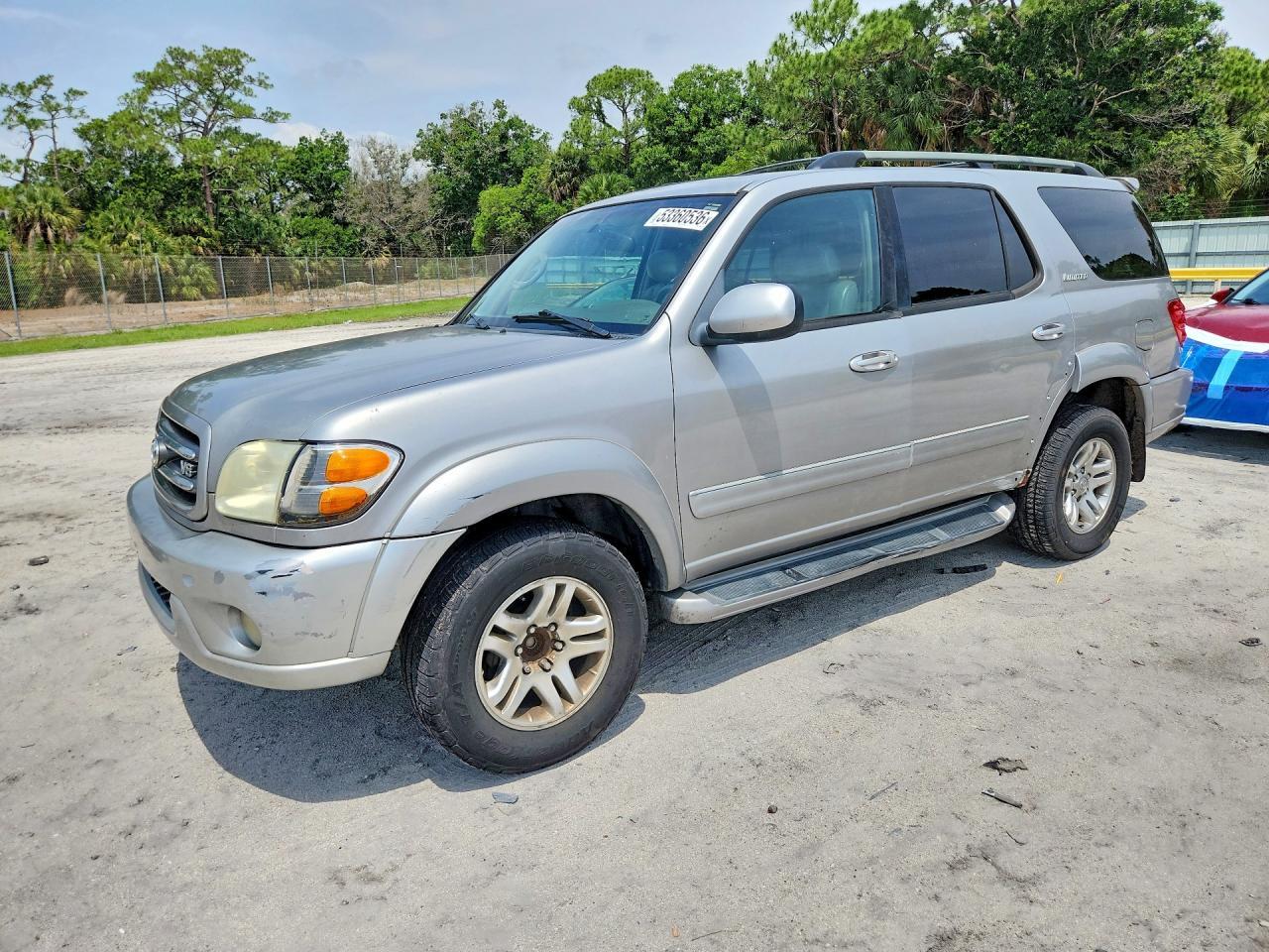 2004 TOYOTA Sequoia