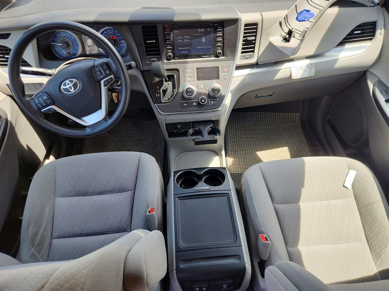 2018 TOYOTA SIENNA