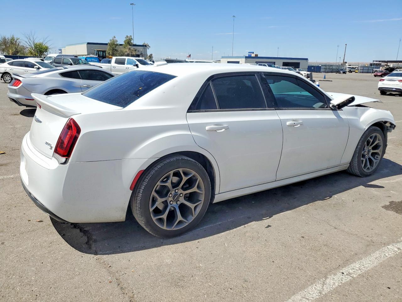 2018 CHRYSLER 300