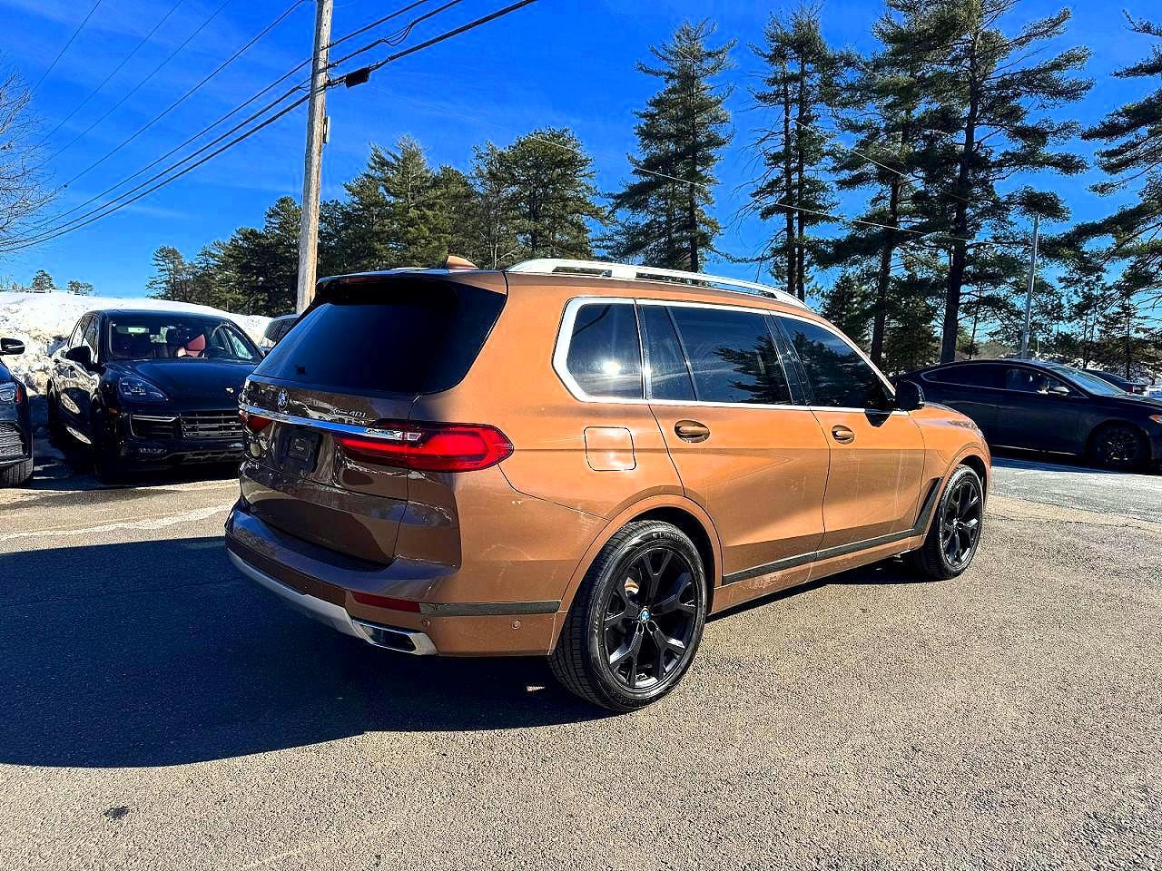 2020 BMW X7