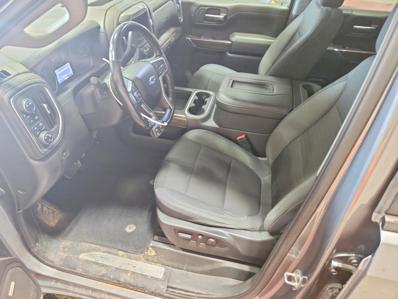2022 CHEVROLET Silverado