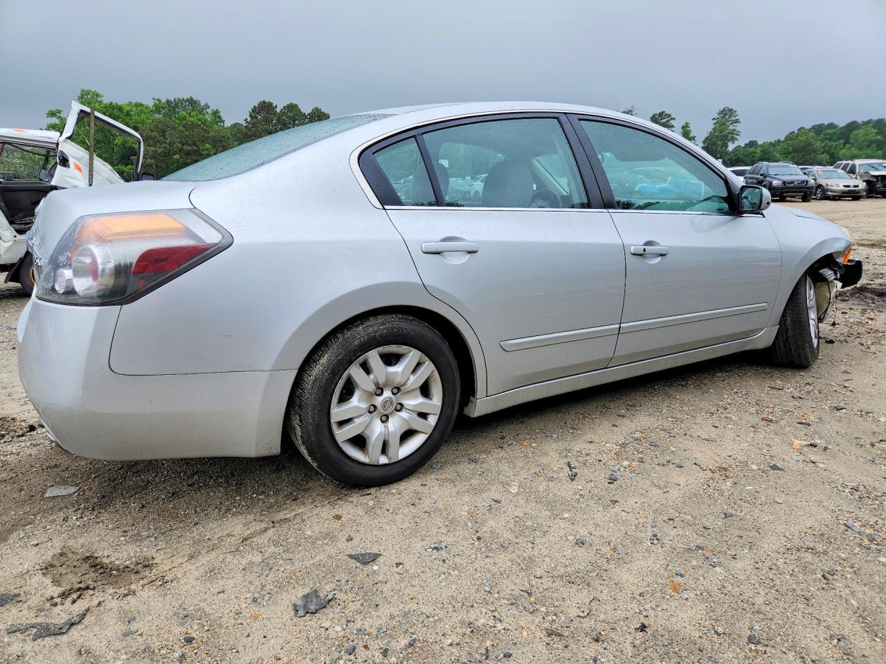 2011 NISSAN ALTIMA