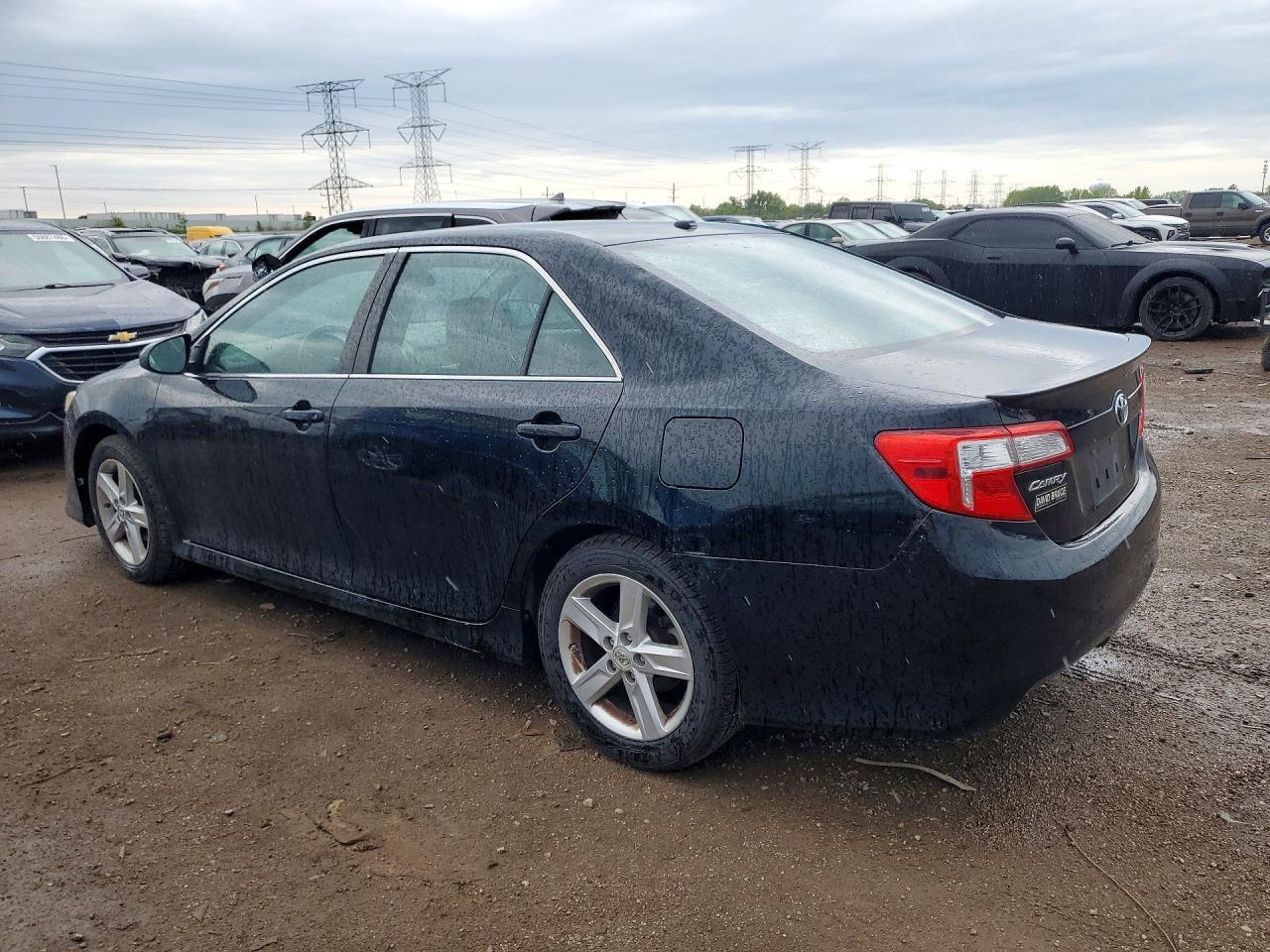 2012 TOYOTA CAMRY
