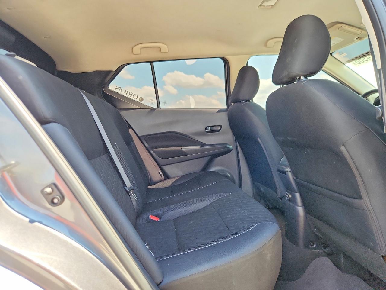 2021 NISSAN KICKS