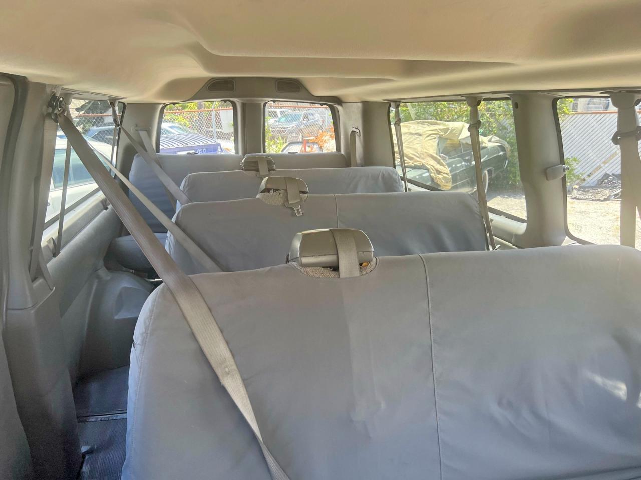 2016 CHEVROLET Express 3500