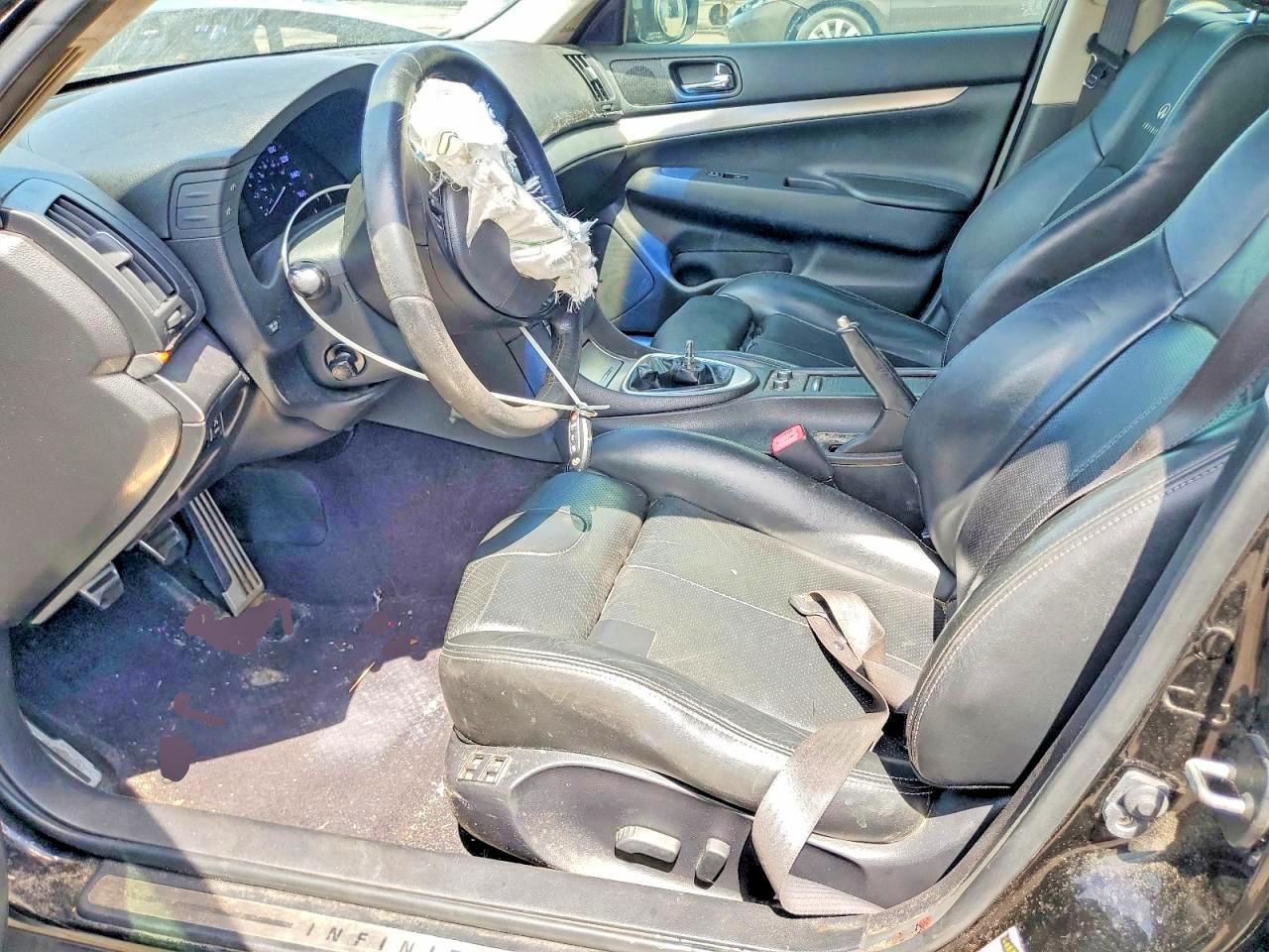 2012 INFINITI G37