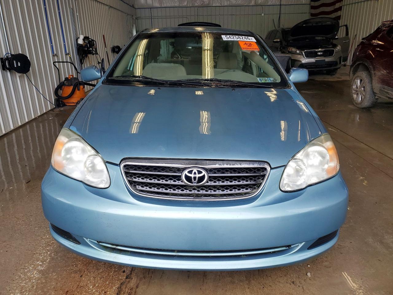 2005 TOYOTA COROLLA