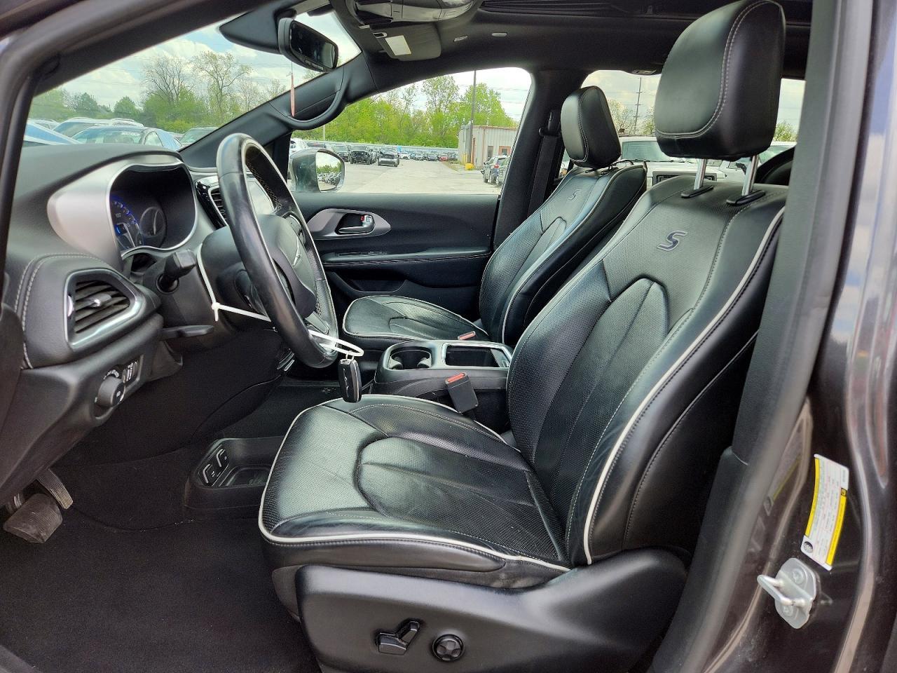 2019 CHRYSLER Pacifica