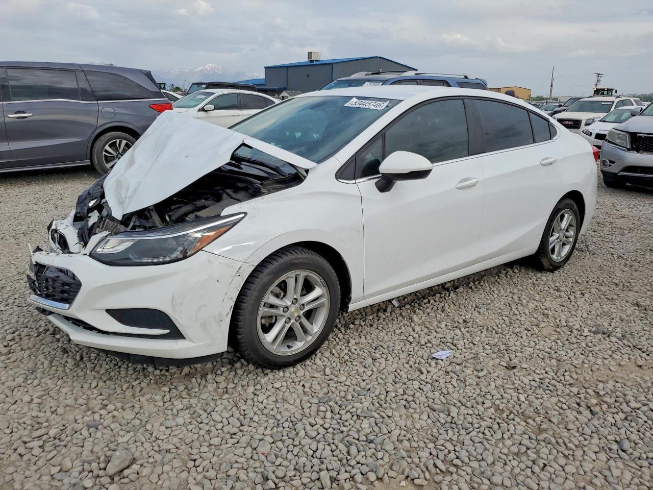 2018 CHEVROLET CRUZE