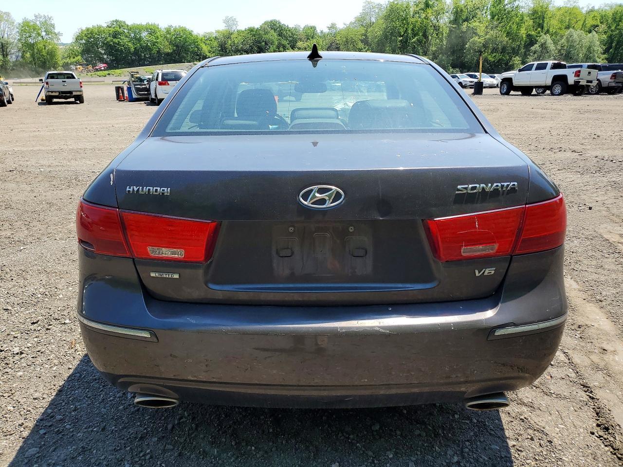 2009 HYUNDAI SONATA