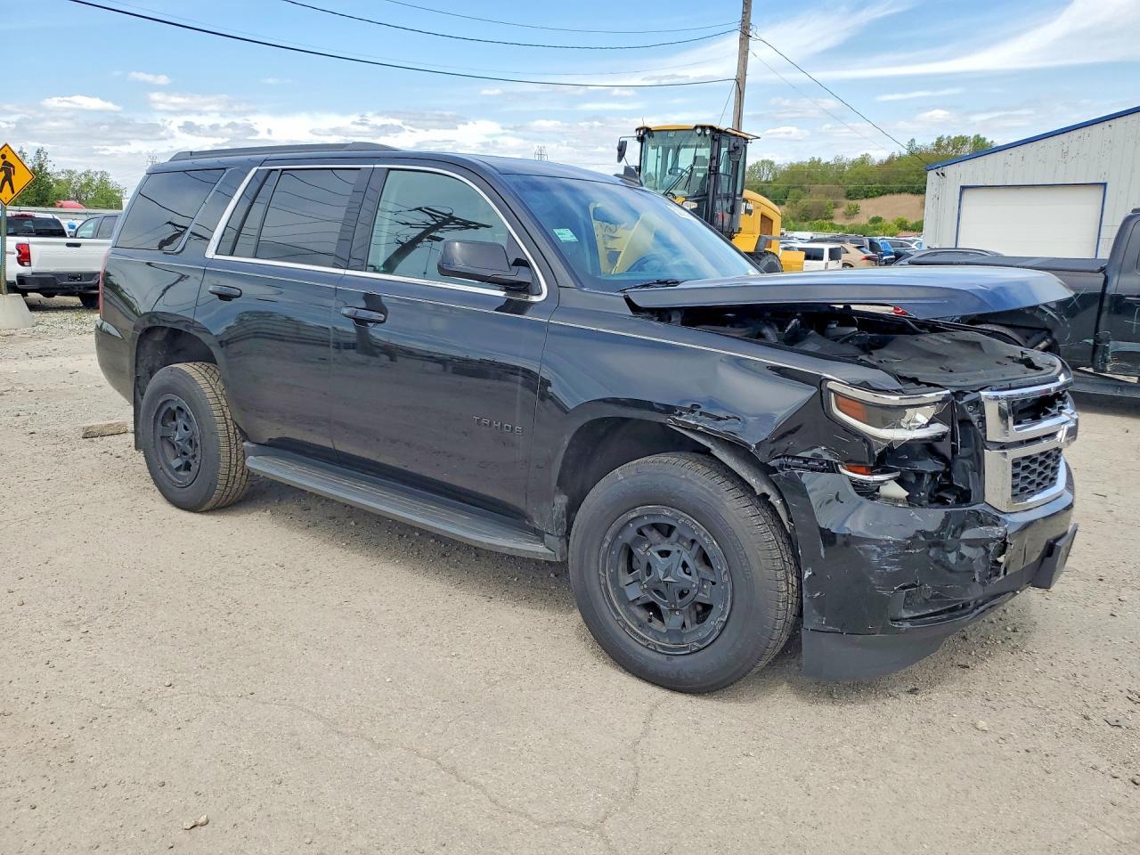 2017 CHEVROLET Tahoe