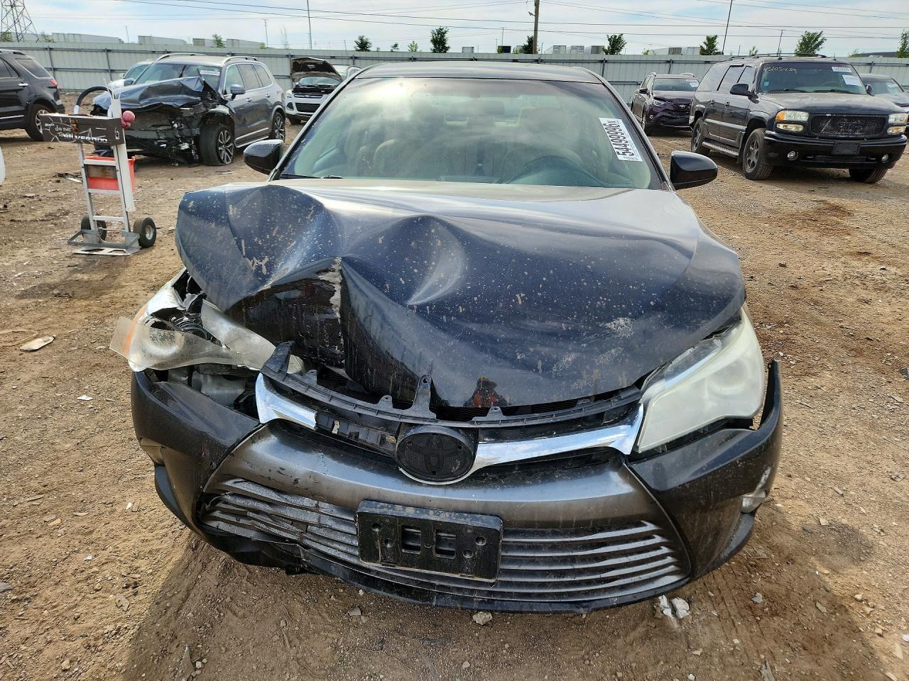 2015 TOYOTA CAMRY