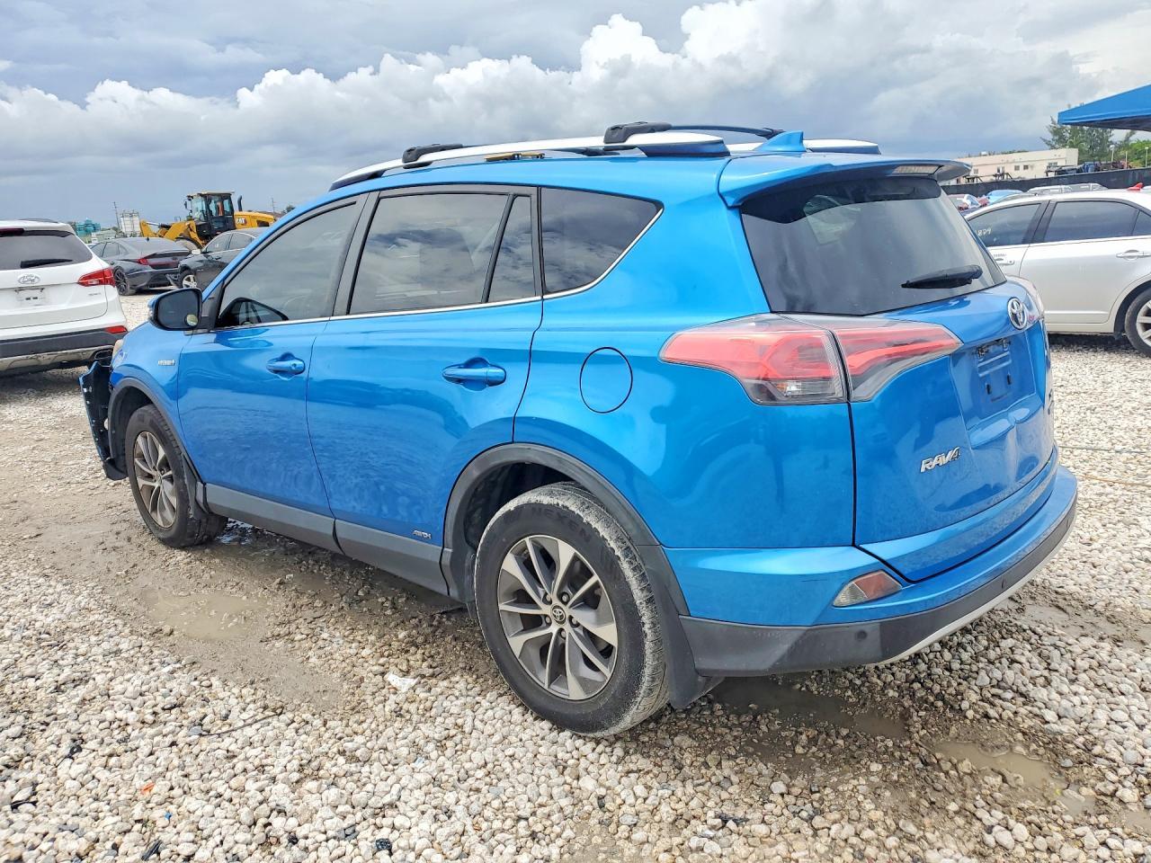 2016 TOYOTA RAV4