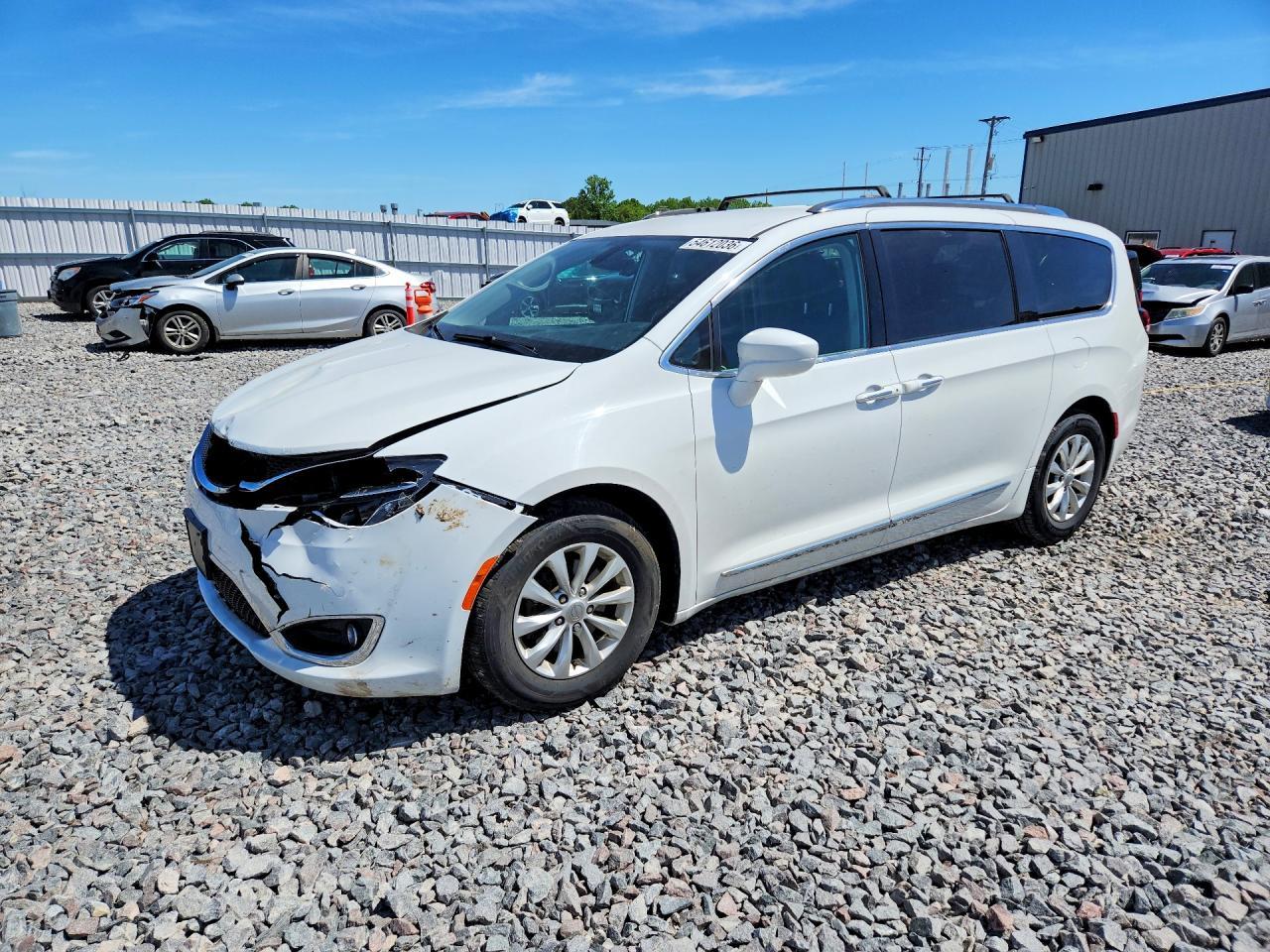 2018 CHRYSLER Pacifica
