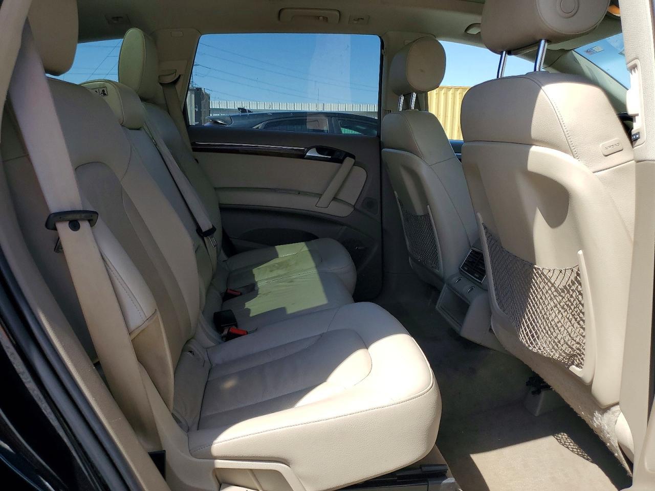 2013 AUDI Q7