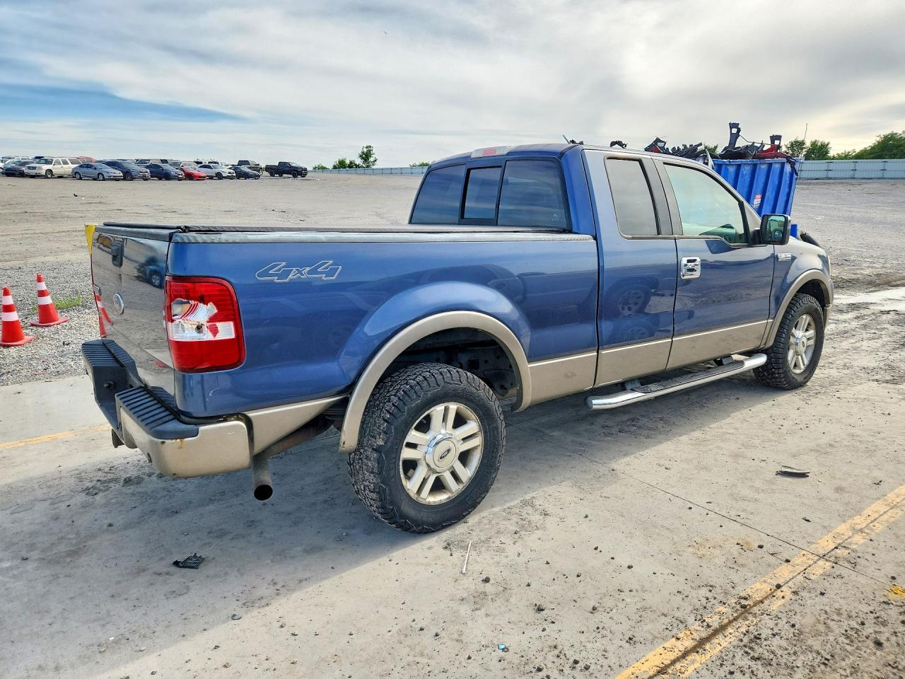 2004 FORD F-150 Lightning