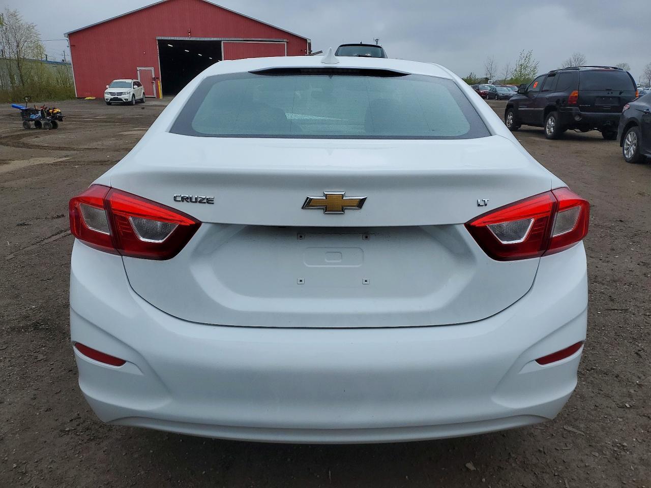 2018 CHEVROLET CRUZE