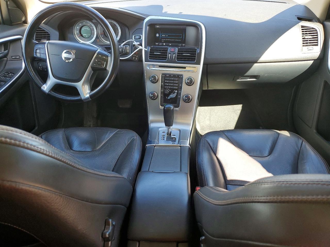 2012 VOLVO XC60