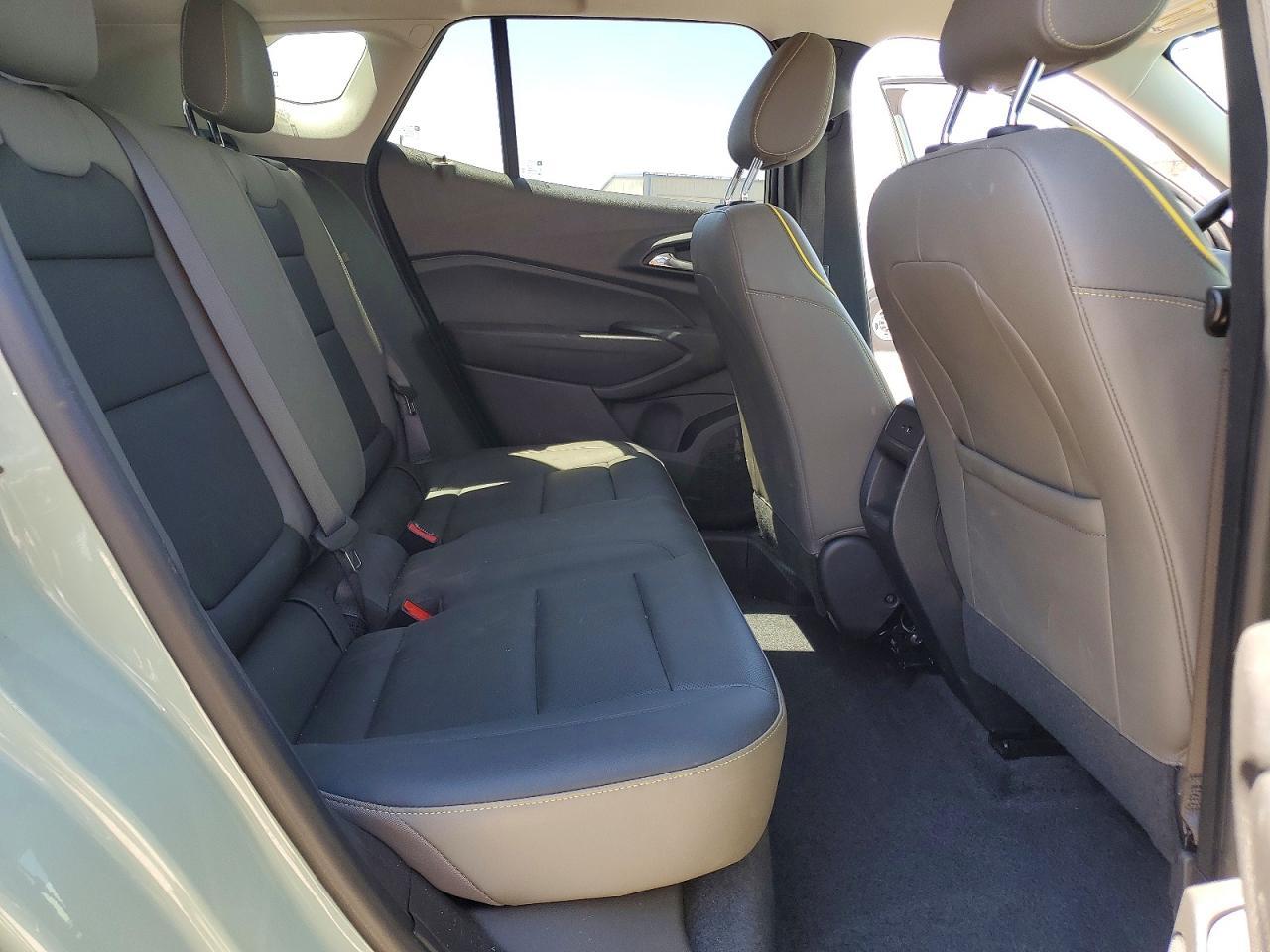 2025 CHEVROLET TRAX