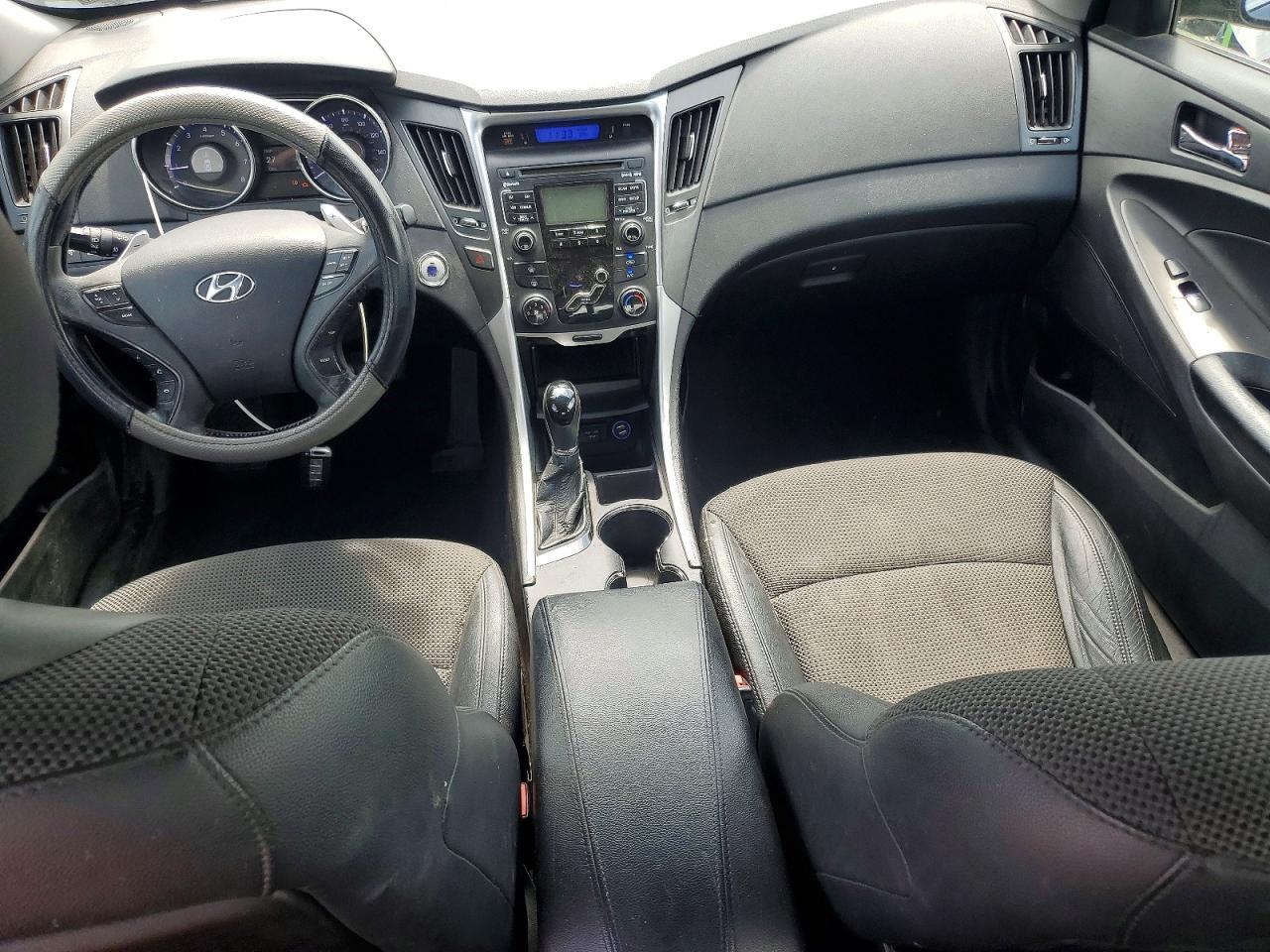 2011 HYUNDAI SONATA