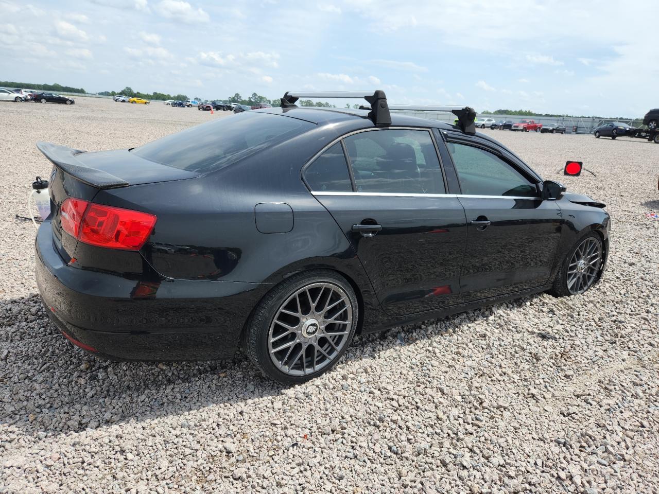 2013 VOLKSWAGEN JETTA