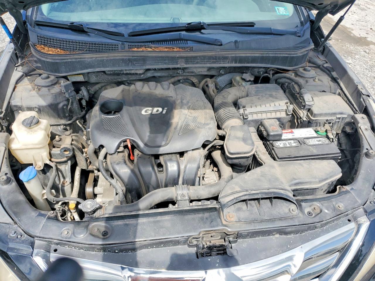 2011 HYUNDAI SONATA