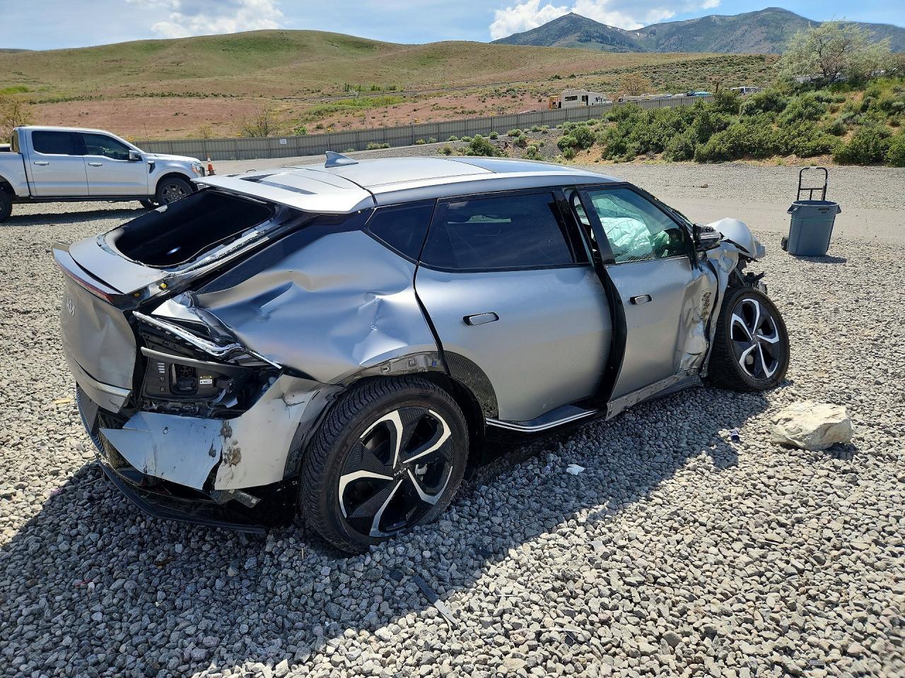 2022 KIA EV6