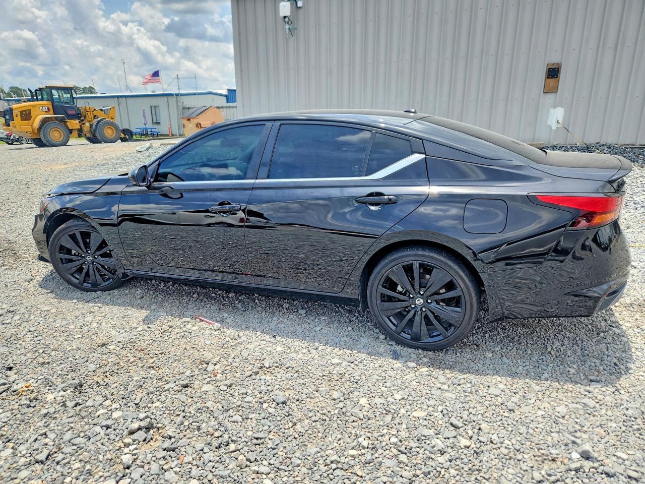 2022 NISSAN ALTIMA