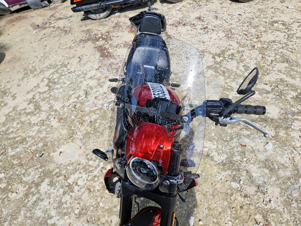 2014 HARLEY-DAVIDSON Vrscdx