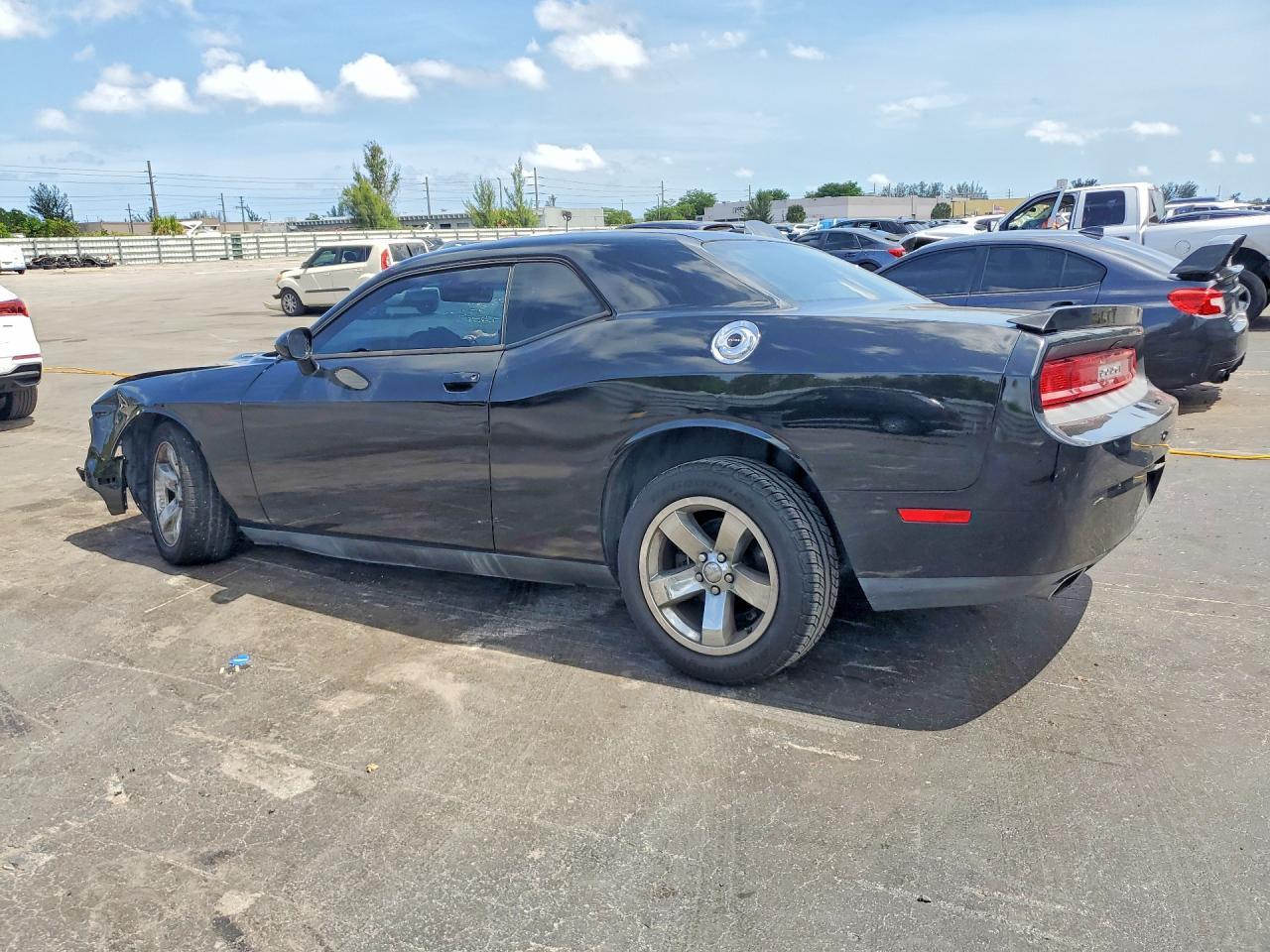 2014 DODGE Challenger