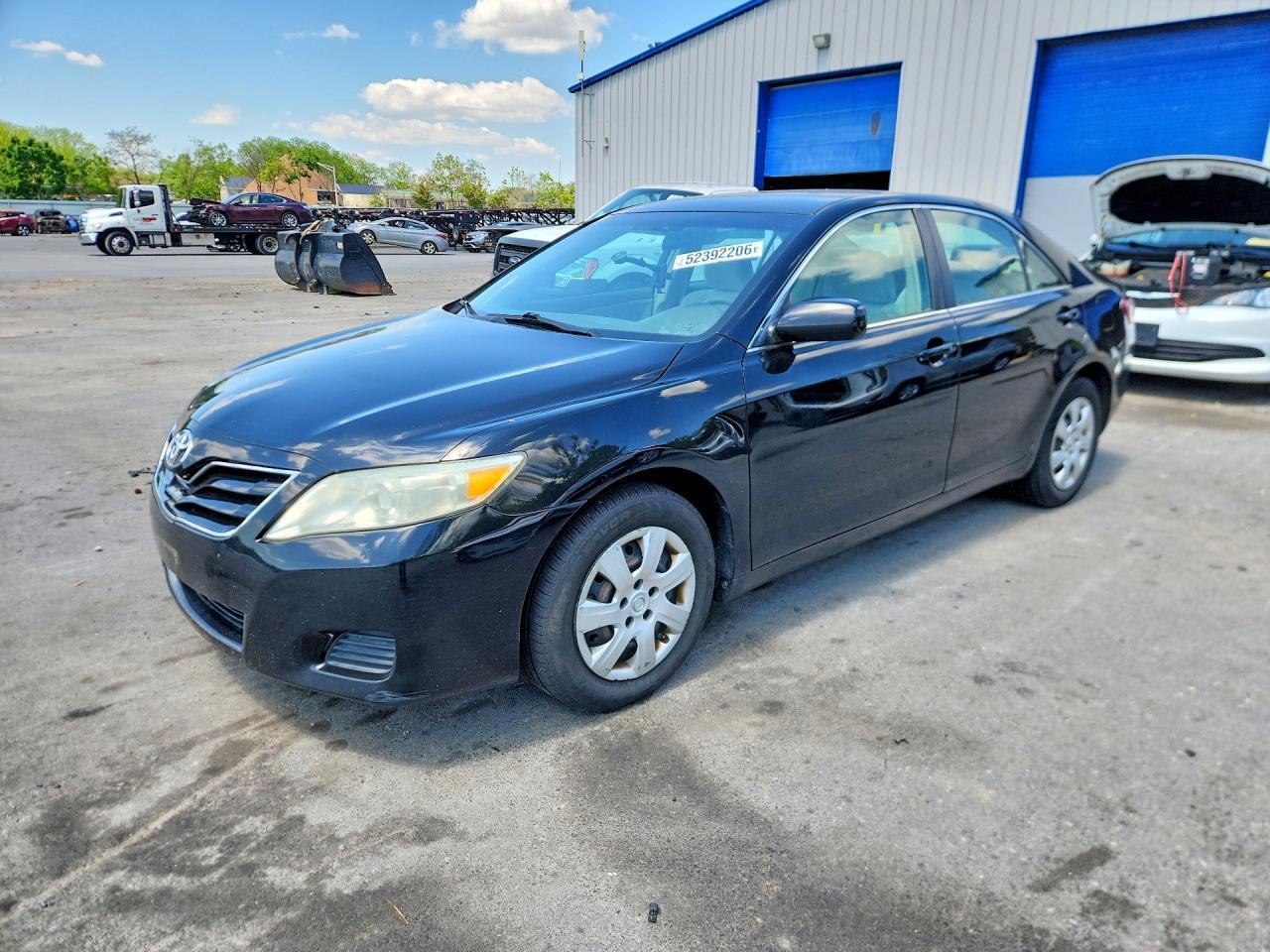 2011 TOYOTA CAMRY