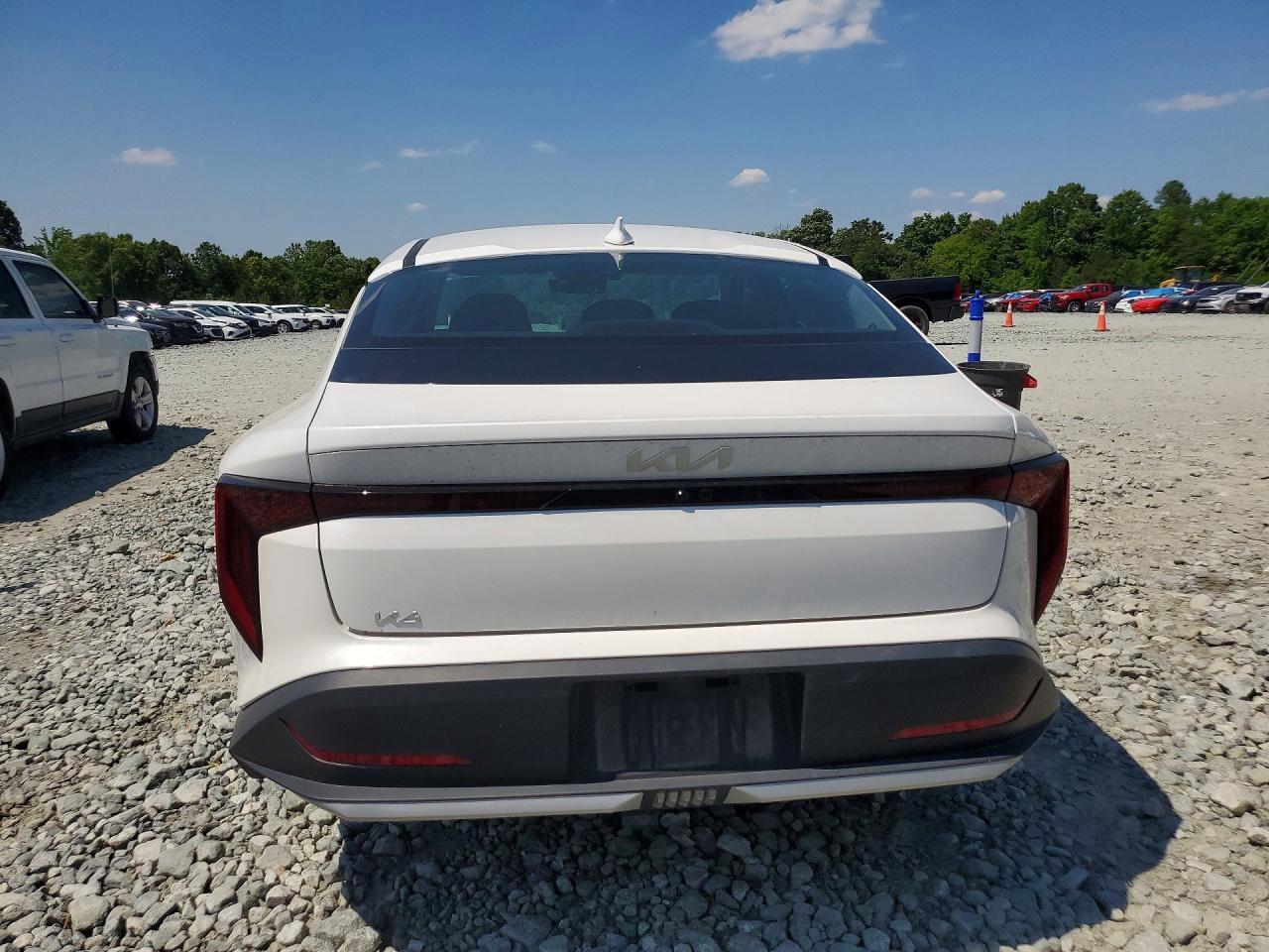 2025 KIA K4