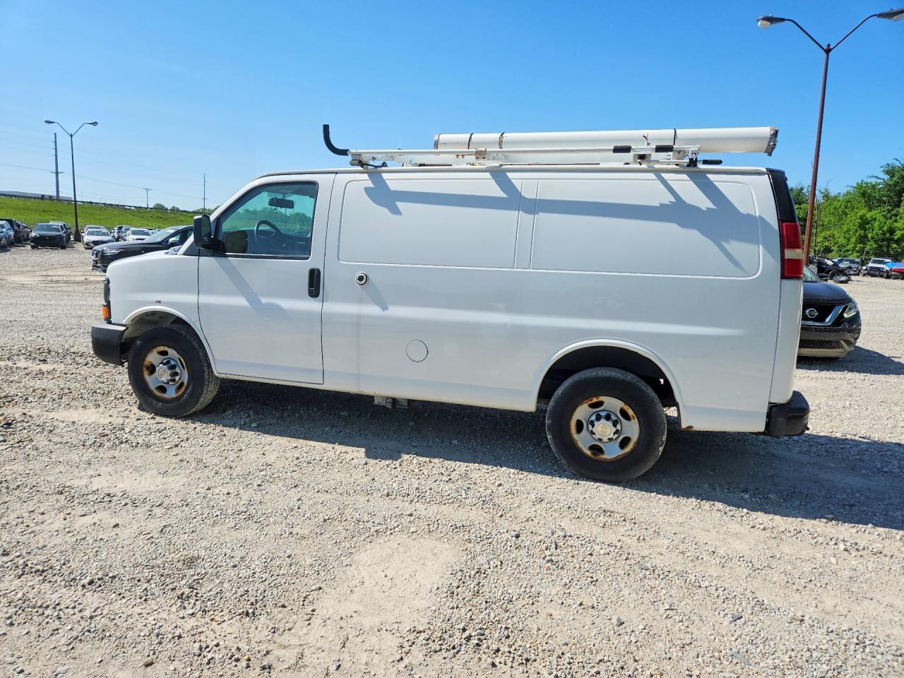 2013 CHEVROLET EXPRESS 2500