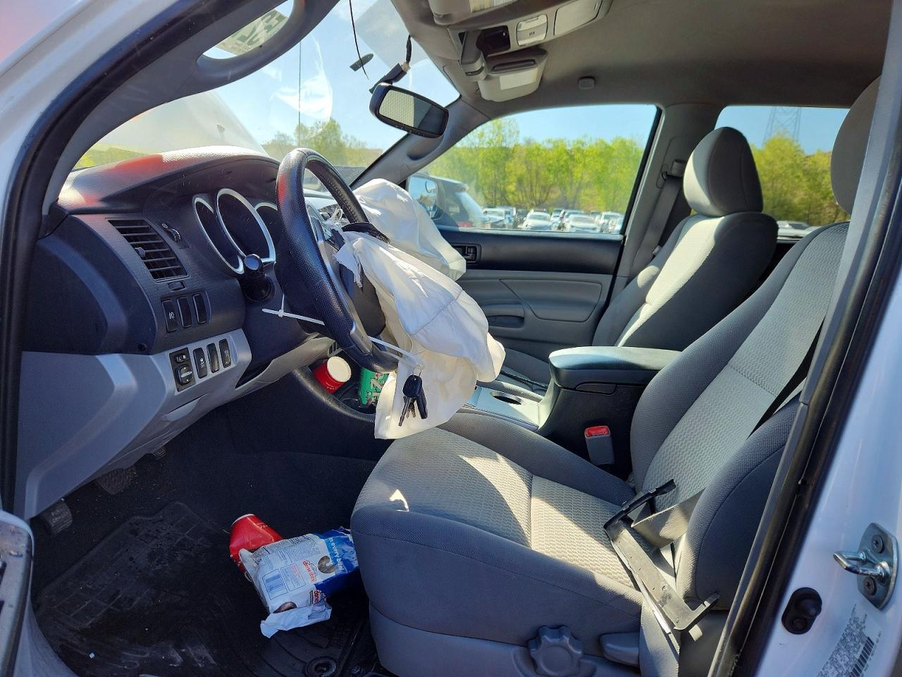 2012 TOYOTA TACOMA