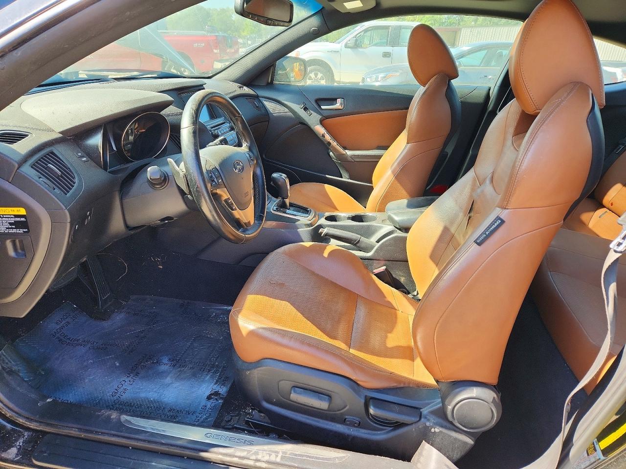 2014 HYUNDAI GENESIS