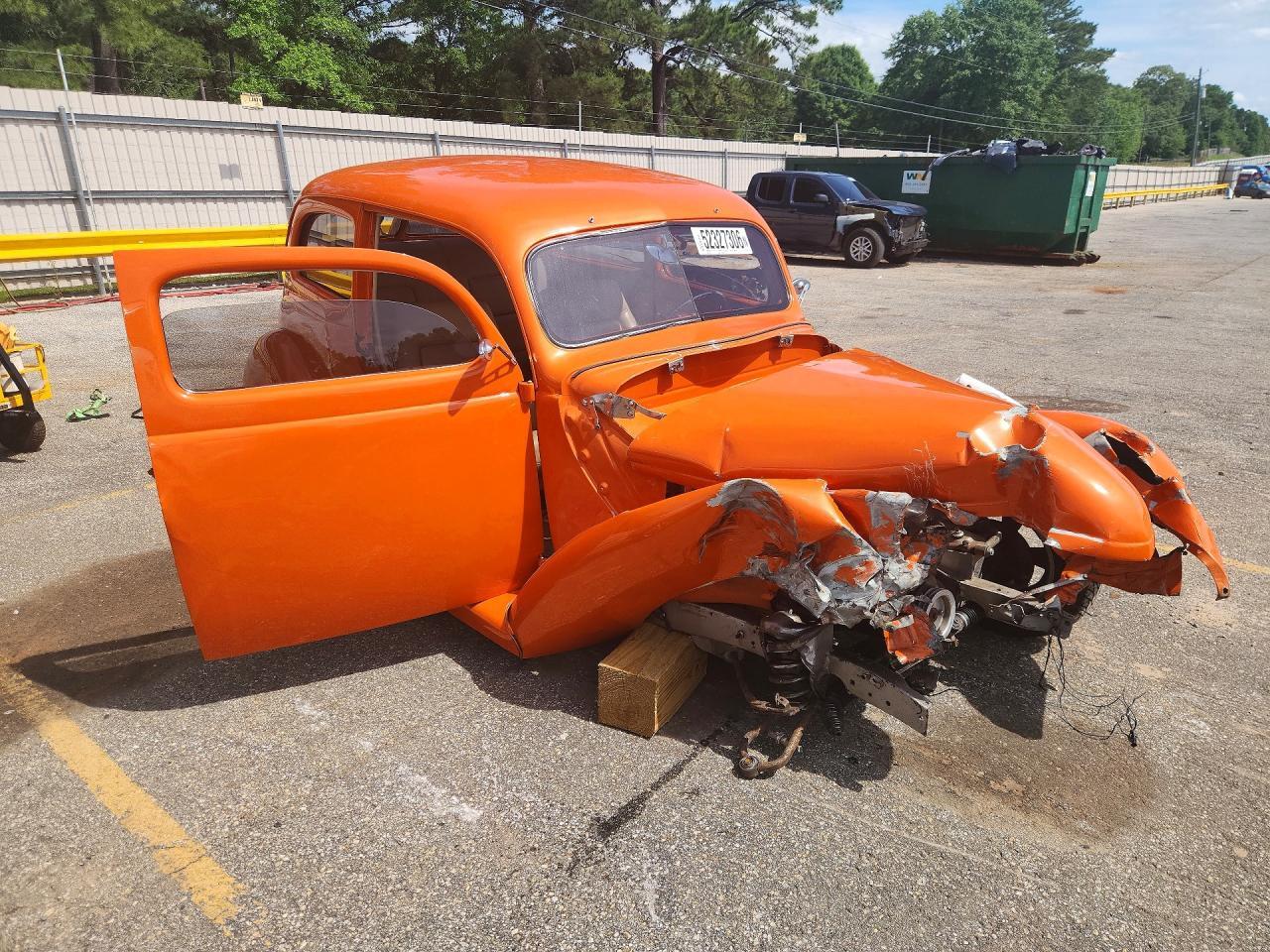 1938 FORD Model 81 A