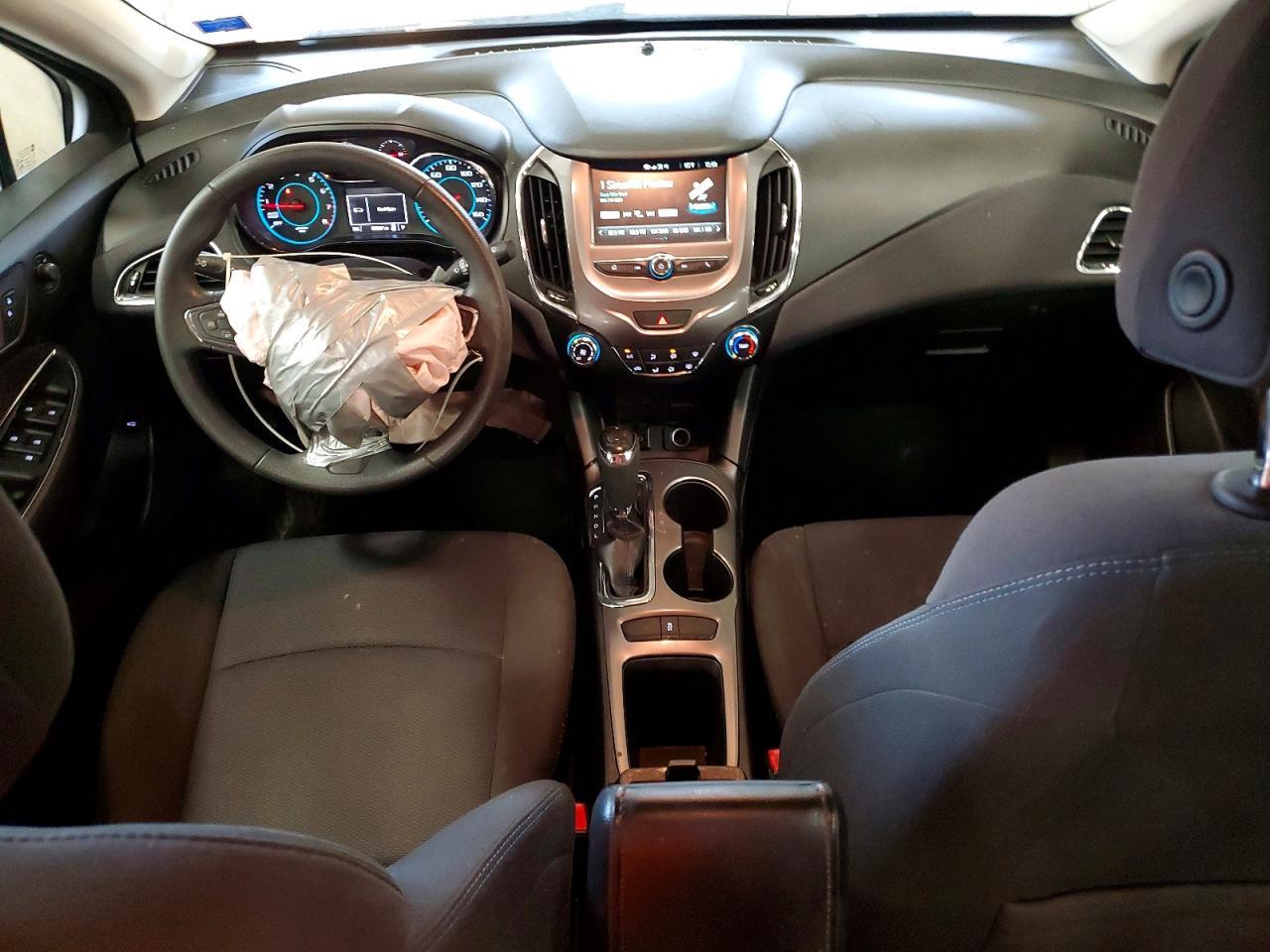 2017 CHEVROLET CRUZE