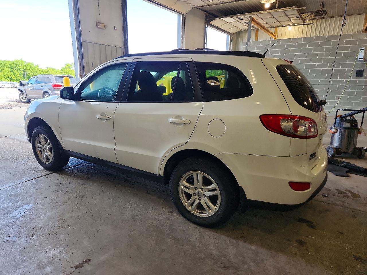 2011 HYUNDAI SANTA FE