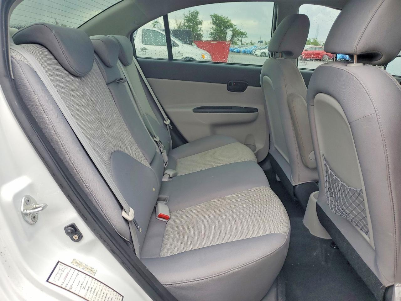 2011 HYUNDAI ACCENT