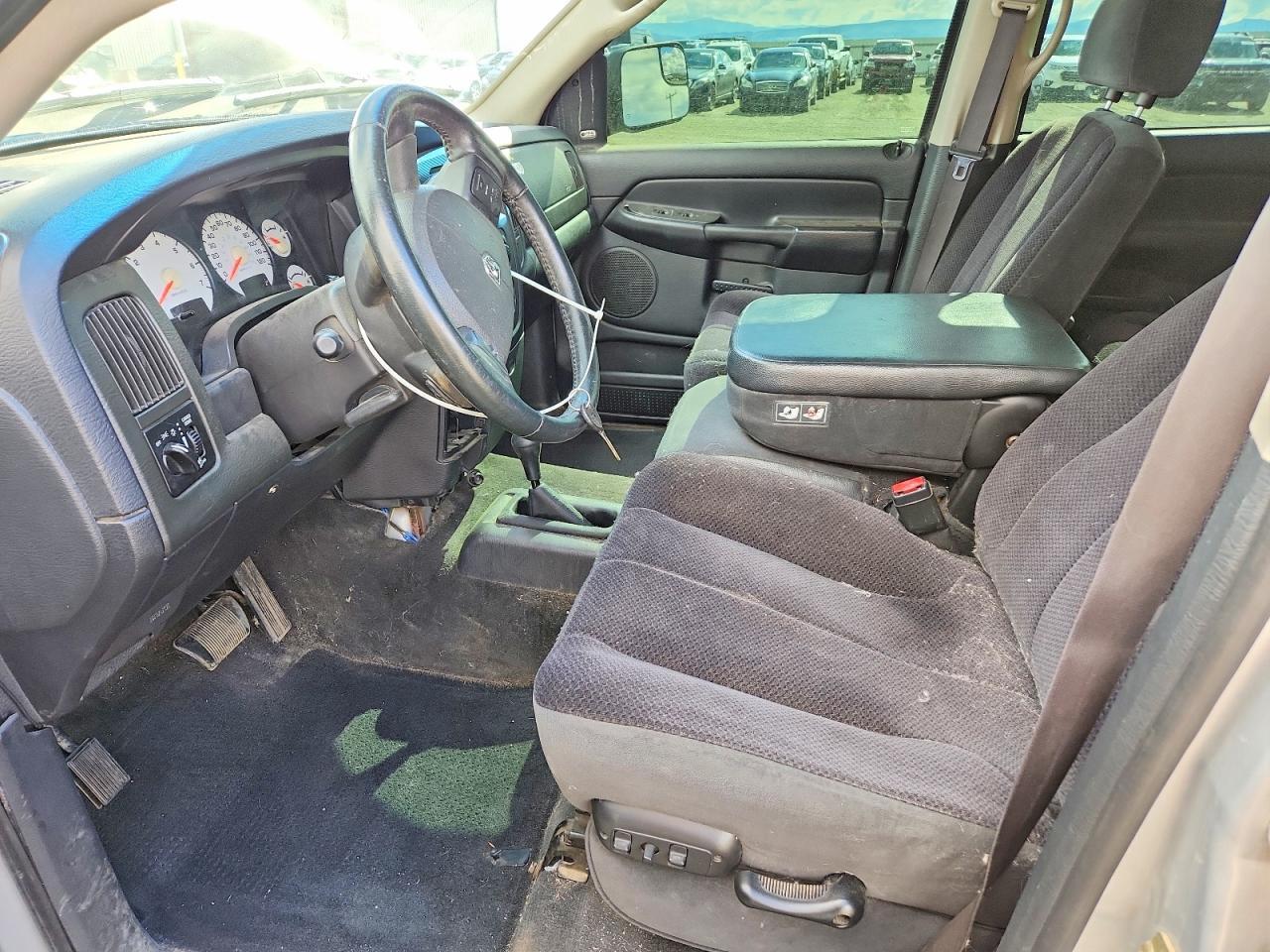 2004 DODGE RAM 1500