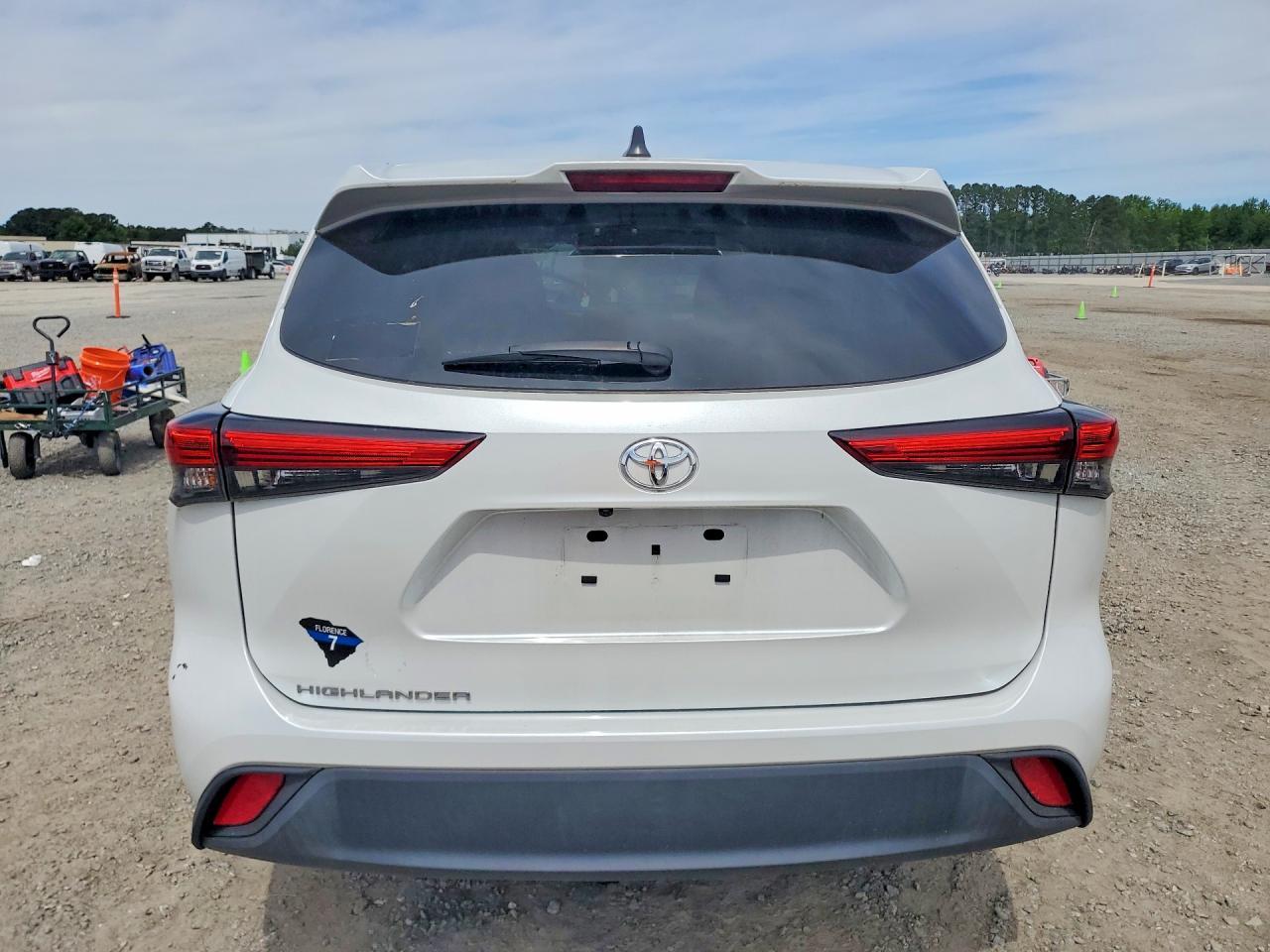 2022 TOYOTA HIGHLANDER
