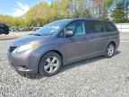 2011 TOYOTA SIENNA