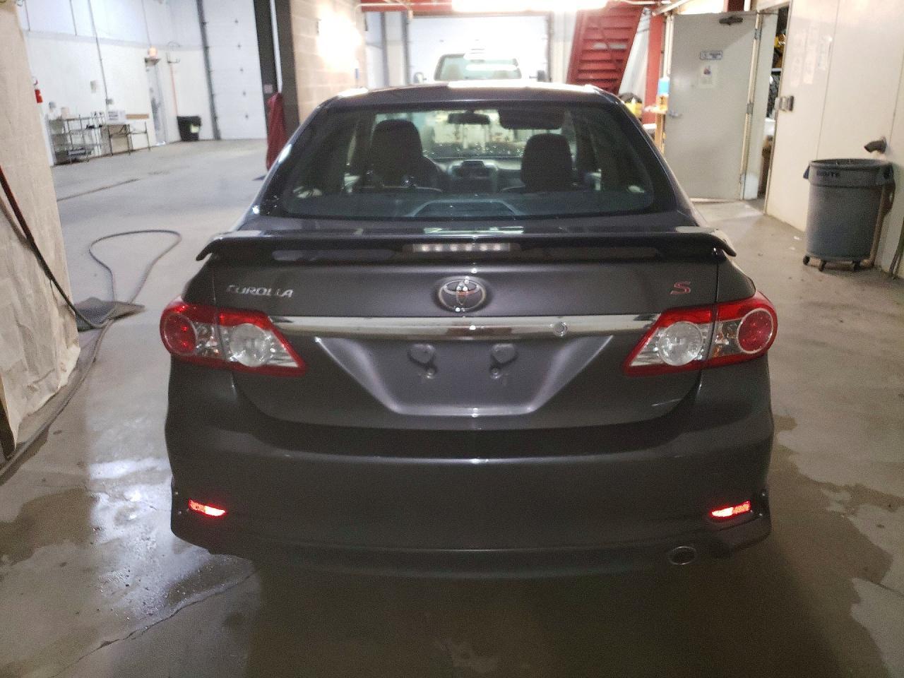 2013 TOYOTA COROLLA