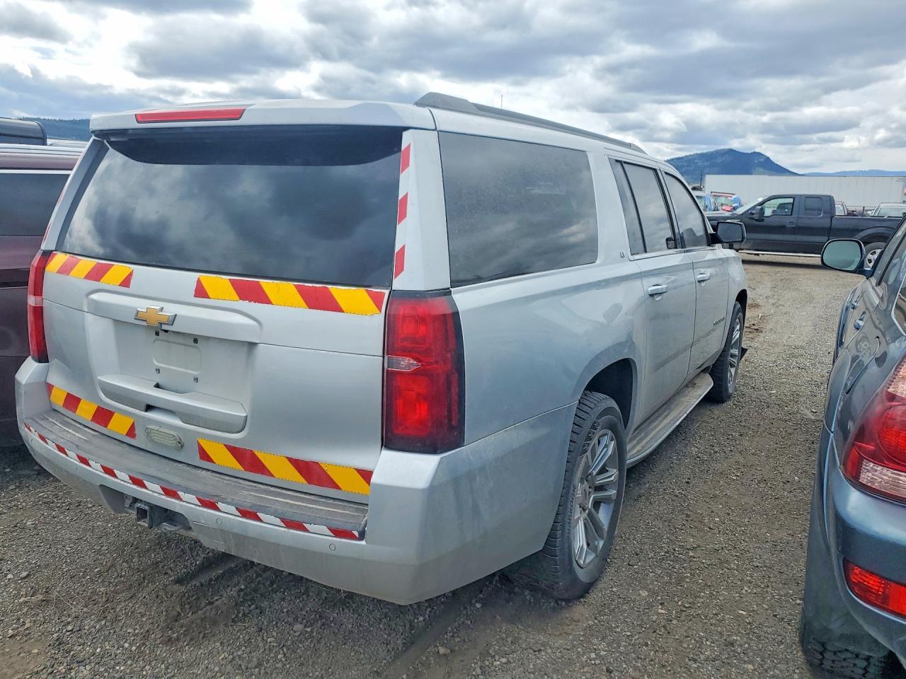 2018 CHEVROLET Suburban