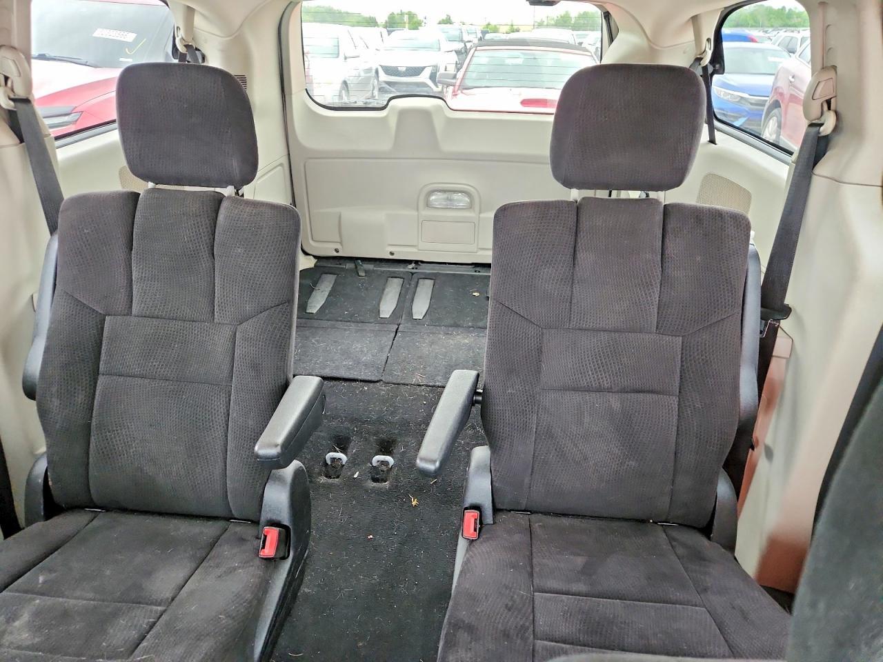 2011 DODGE GRAND CARAVAN