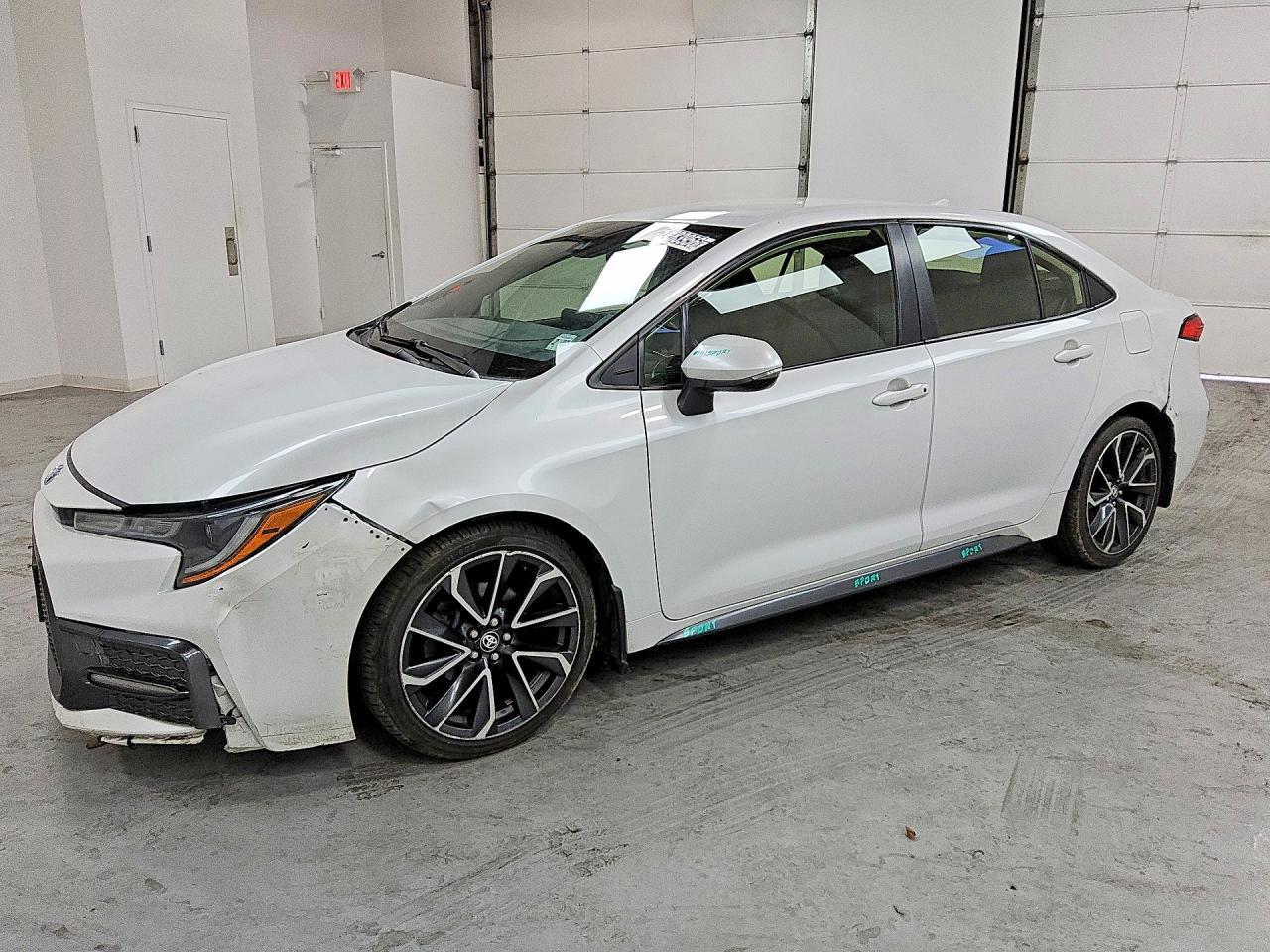 2022 TOYOTA COROLLA